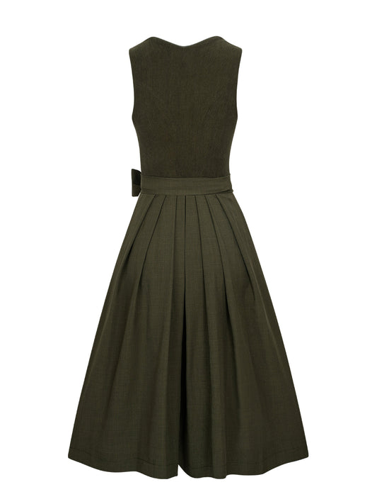 Fichtengrünes Dirndl Kira – Elegantes Trachtenkleid